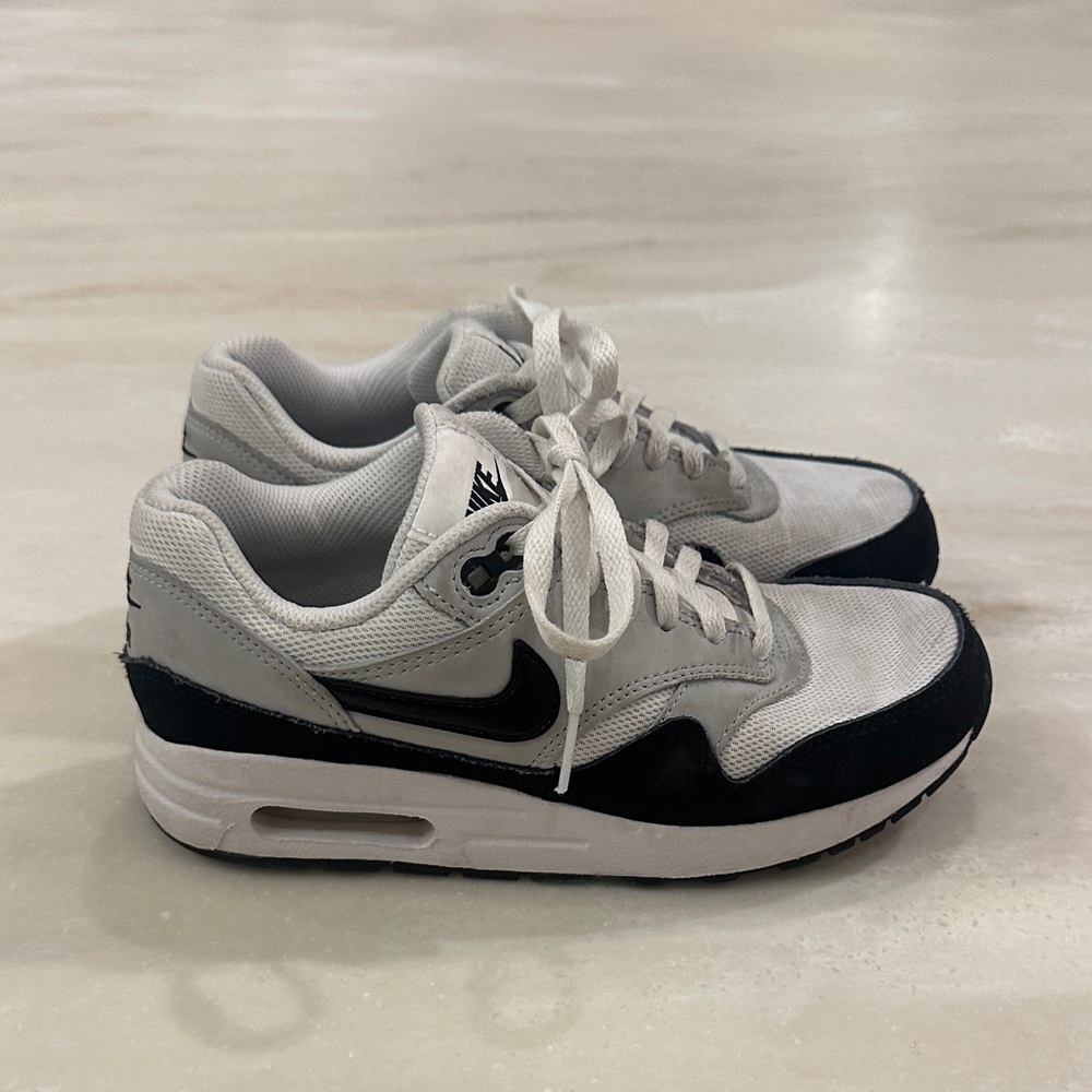 Kids Nike Air Max White and Black Shoes